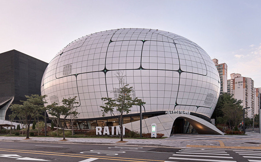 8. robot ai museum raim designed by melike altinisik architects maa. photo credit namsun lee. 900 103x0x1355x841 q85